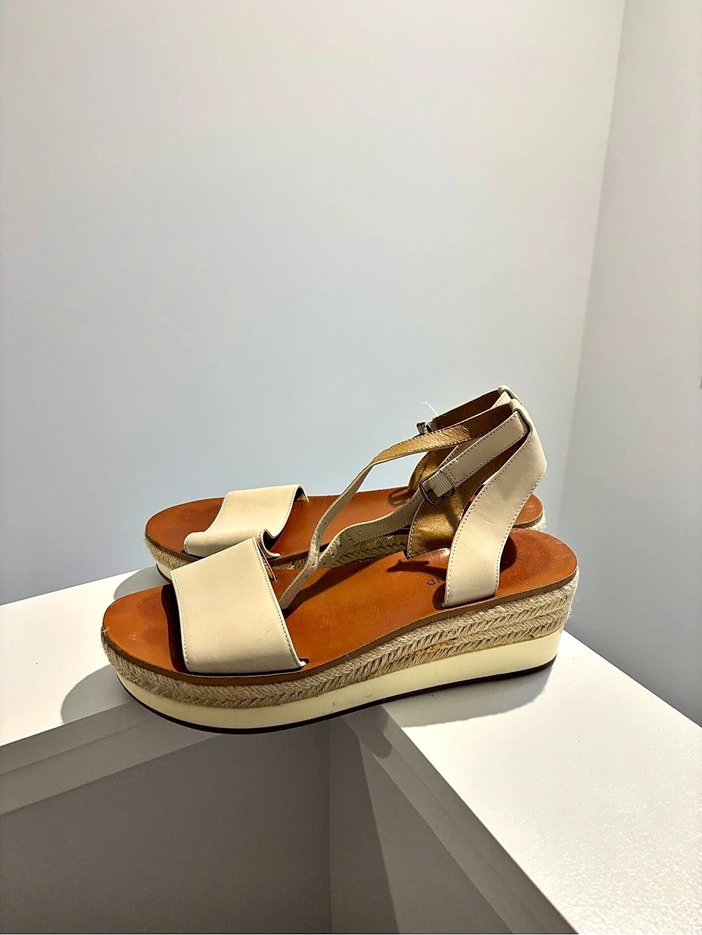 Lucky Brand Jenley Leather Wedge Sandal Cream & Brown